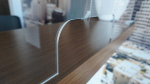 Plexiglas Schutzwand