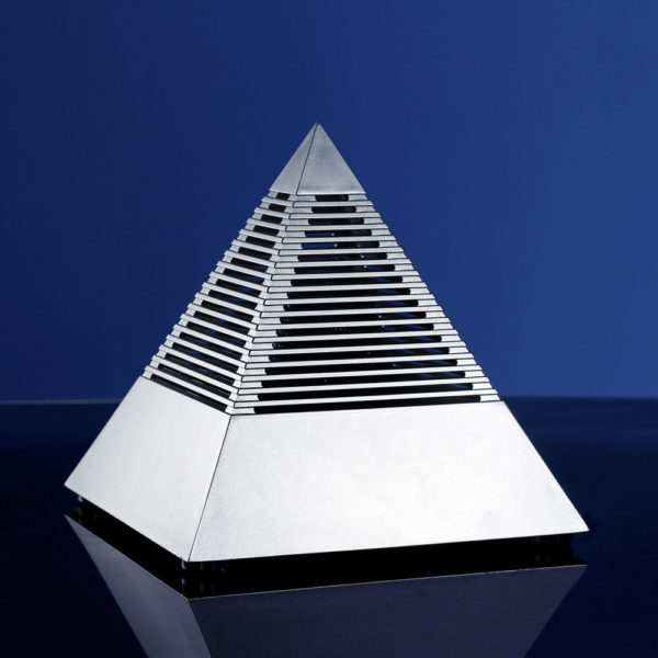 luftreiniger-pyramide