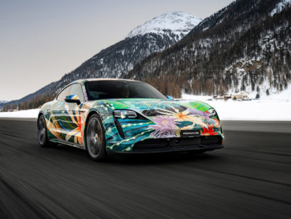 Taycan Art Car by Richard Phillips für einen guten Zweck