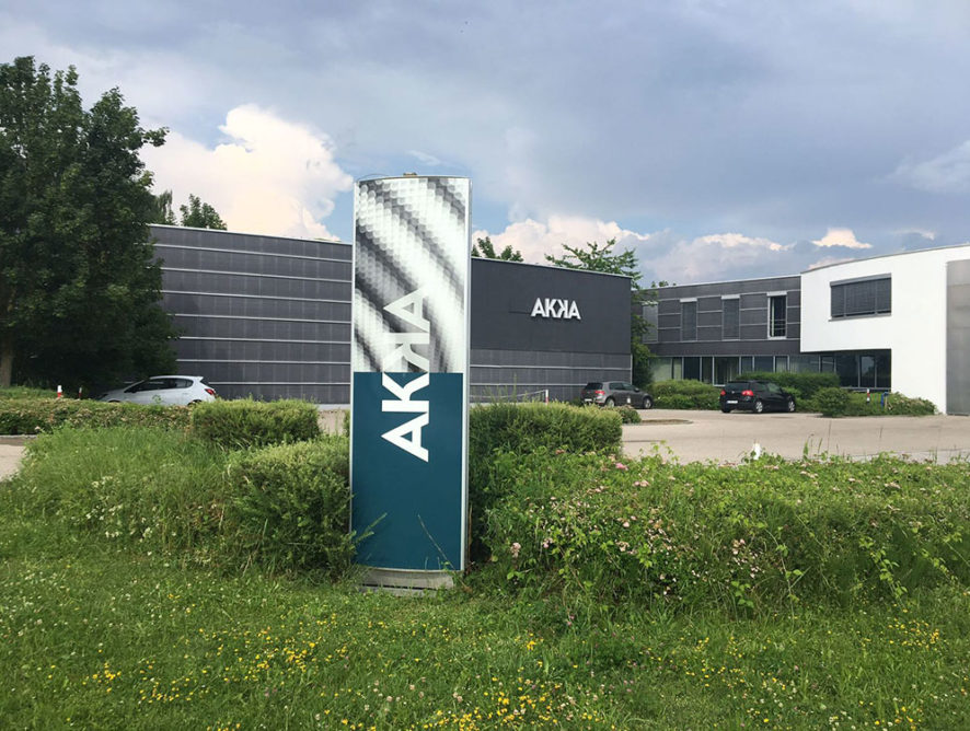 akka pylone