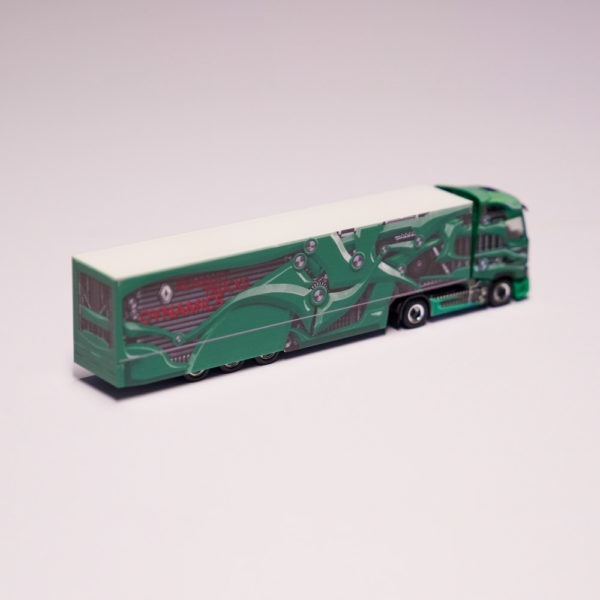 Modell-LKW Renault T-Koffer Sattelzug Trucks-Dynamics-grün