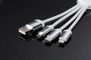 3-in-1-Ladekabel mit Logo Veredelung