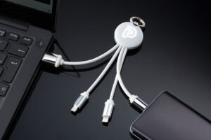 3-in-1-Ladekabel mit Logo Veredelung
